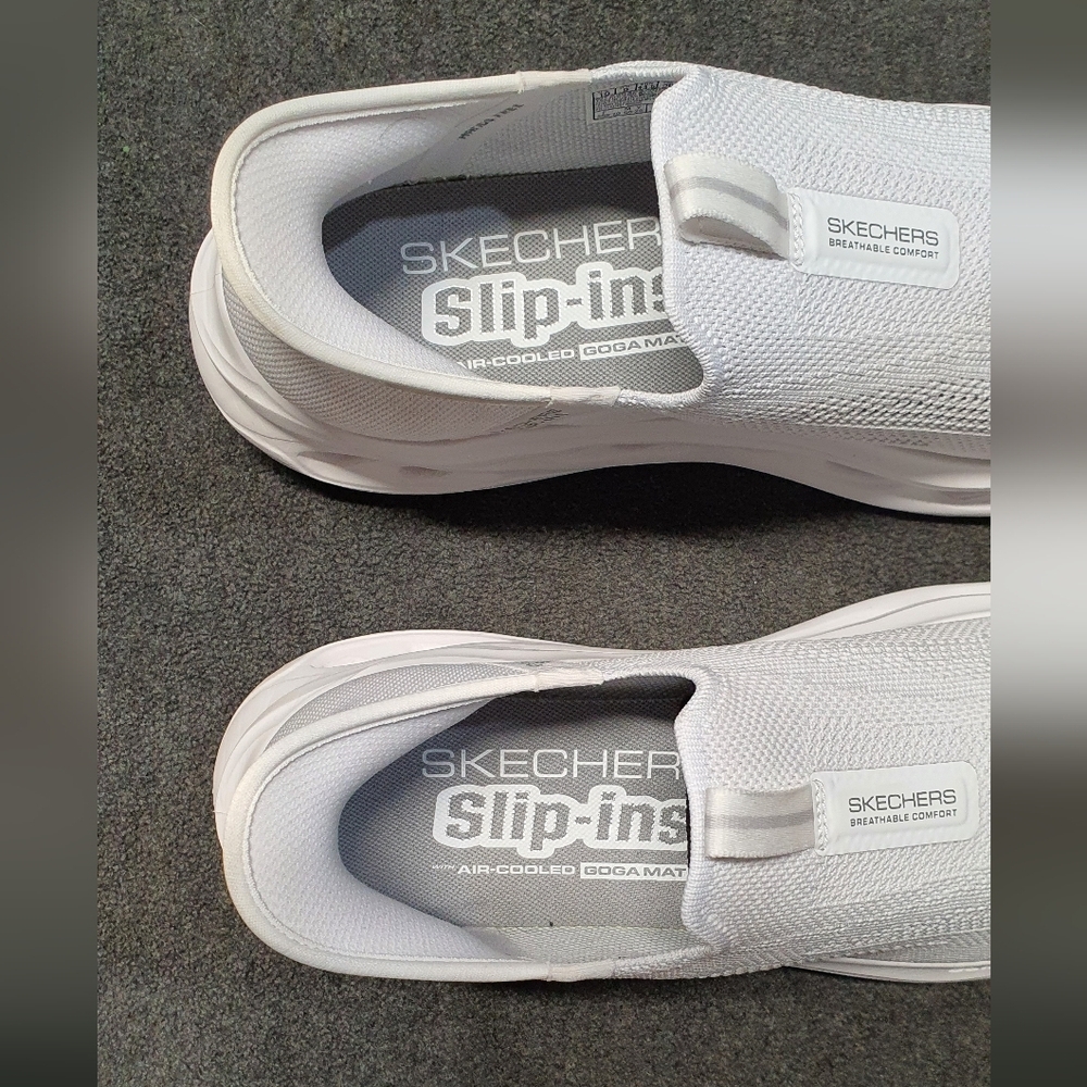 Skechers Hands Free Slip-ins: Max Cushioning Elite 2.0 - White Size Men 10 - Picture 4 of 6
